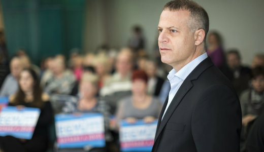 Juh�sz P�ter�k nagyot buktak a rajtvonaln�l