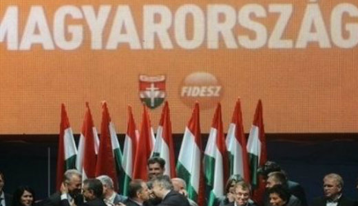 Zvecz: Majdnem annyian szavaznnak a Fideszre, mint a teljes ellenzkre