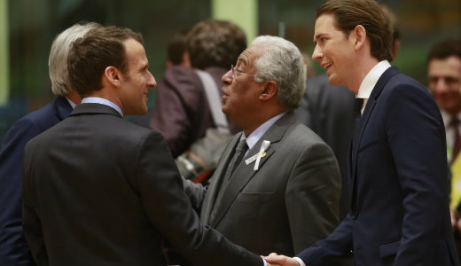 Megkezd�d�tt a k�tnapos EU-cs�cs Br�sszelben