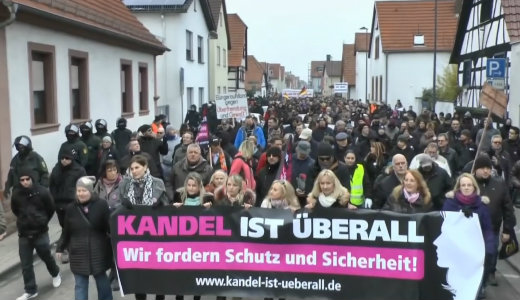 A n�met n�k felemelt�k hangjukat a migr�nsok ellen