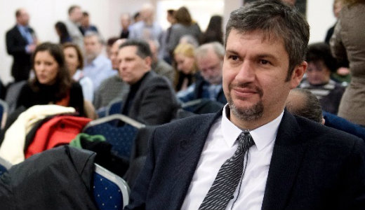 �gy�szs�g el�tt a Hadh�zy-csal�d k�tes �gyletei