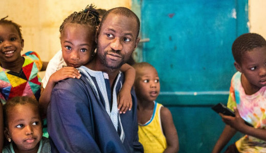 Sp�ttle: Szeneg�lb�l a k�pzetlen fiatalok szeretn�nek Eur�p�ba jutni