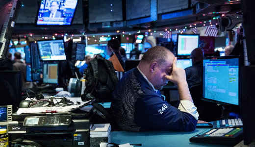 Csak egy szikra kell, �s m�r itt is van a nagy t�zsdev�ls�g