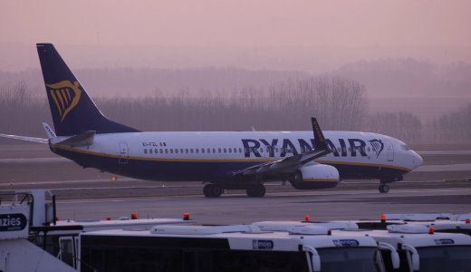 V�ltoztat a Ryanair a becsekkol�s szab�lyain
