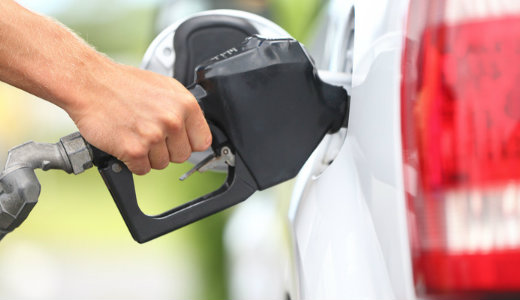 �tszakadt a g�t: �ri�sit ugrik p�ntekt�l az �zemanyagok �ra