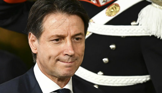 Robbant a bomba: dr�ma Olaszorsz�gban, nem alak�t korm�nyt Giuseppe Conte 
