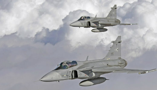 28 rep�l� �s helikopter rep�lt be Magyarorsz�g l�gter�be, riasztott�k a Gripeneket 