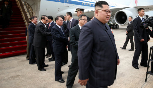 Kim Dzsongun m�r meg�rkezett Szingap�rba