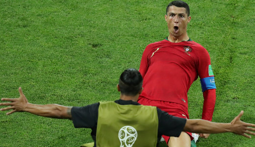 Ronaldo sz�d�letes j�t�k�val: 3-3 a portug�l-spanyol
