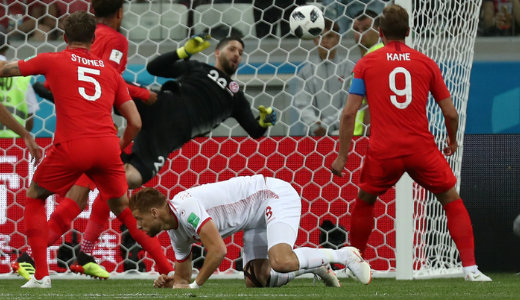 Anglia valahogy �tl�pte saj�t �rny�k�t: 2-1