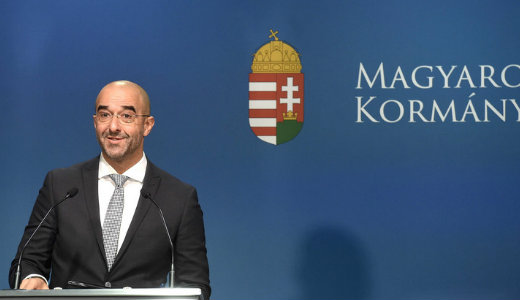 Aggaszt� �zenet: megsz�lalt a korm�ny a brut�lis forintgyeng�l�sr�l 