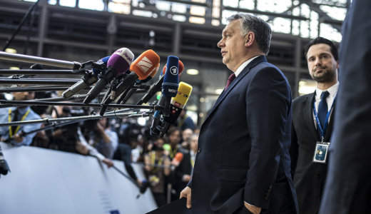 Orb�n: Az eur�pai demokr�cia megbicsaklott