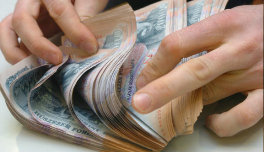 Megugrottak a lak�shitelek t�rleszt�i