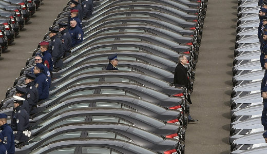 Sz�teshet a rend�rs�g, ha ez �gy marad