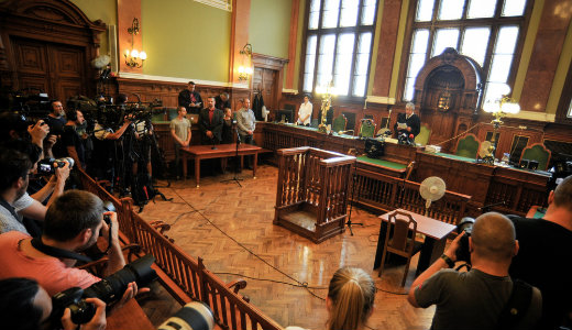 Utols� sz� n�lk�l �t�lt�k �letfogytiglanra a Ter�z k�r�ti robbant�t