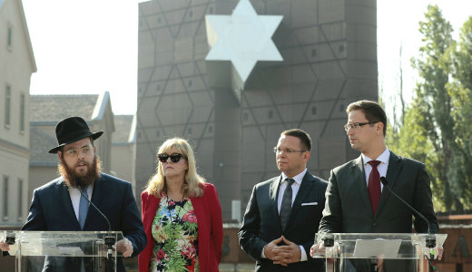 A Mazsihisz hadat �zent K�ves Slom��knak