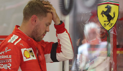 Vettel kiakadt: „J� nagy rak�s szart hoztunk �ssze, enn�l nagyobb m�r nem is lehet!” 