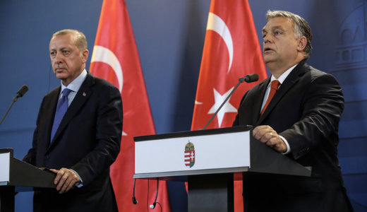 K�nos helyzetbe hozt�k Erdogant