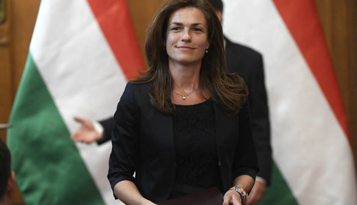 Az �llamtitk�r szerint oktat�si szabads�g van, teh�t oda megy a CEU, ahov� akar