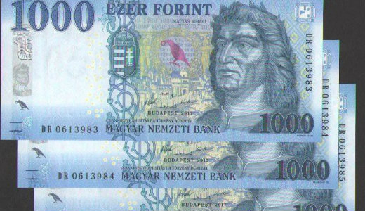 M�t�l m�r csak az �j 1000 forintossal fizethet�nk