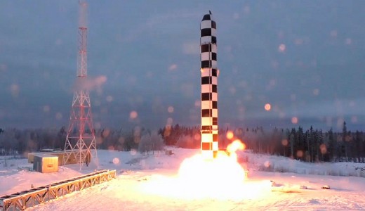 Vil�gh�bor� k�zeleg? - F�lelmetes dolgot mondott az orosz t�bornok az els� csap�sr�l