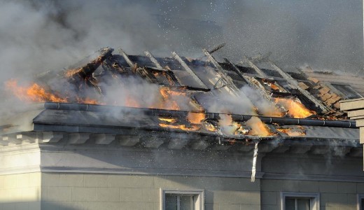 DK: Megsemmis�lt a t�zben a k�nyvel�s�nk