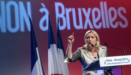 Marine Le Pen: V�lasztani kell Merkel �s Orb�n k�z�tt