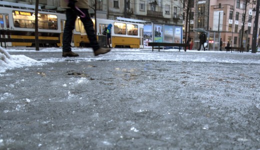 �nos es� is j�n h�tf�n