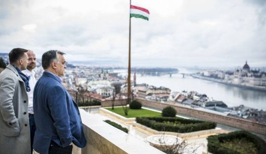 V�rkapit�nys�got alap�tott a Minisztereln�ks�g