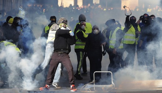 K�nnyg�z �s v�z�gy� a p�rizsi t�ntet�seken