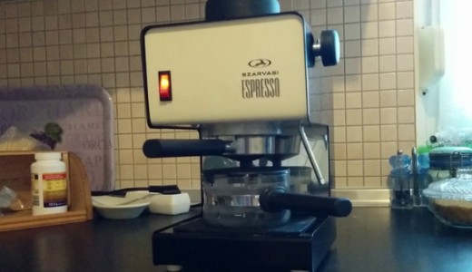 Mindenkit kir�gtak a k�v�f�z�s szarvasi gy�rb�l