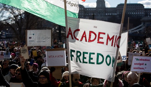 Bojkott�lja az MTA a korm�ny terv�t, ha Palkovics nem ad �r�sos garanci�t