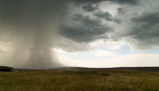 Kezd�dik: j�nnek a riaszt�sok az �szakr�l bet�r� sz�lvihar miatt