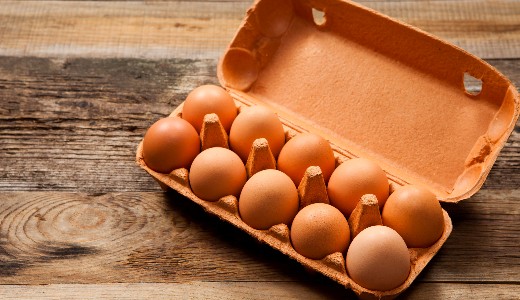 J�n a h�sv�t, de el�tte m�g dr�gul a toj�s