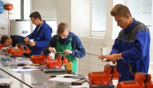 2020-t�l technikumm� alakulnak a szakgimn�ziumok