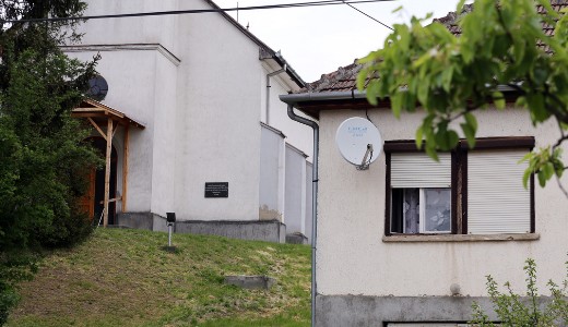 Szinte ingyen kapnak egy vid�ki h�zat a nagycsal�dosok a korm�nyt�l