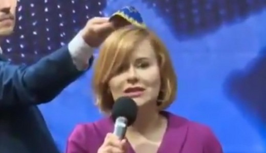 Durv�n lezsid�b�rencezt�k Orb�n sz�vets�ges�t