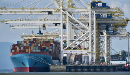 Hell�, Kanada, itt a szemeted, visszahoztuk mind a 70 kont�nert!