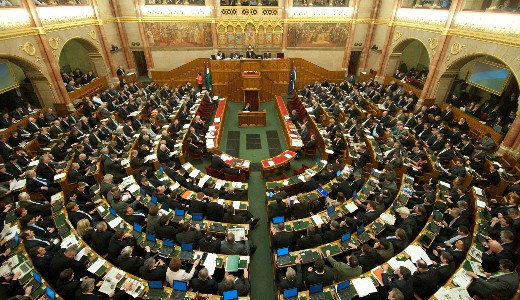 Elfogadta a parlament a 2020-as k�lts�gvet�st 
