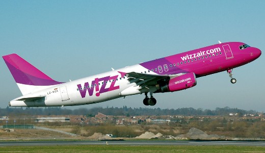 Orb�n fapadossal rep�lt haza Mil�n�b�l