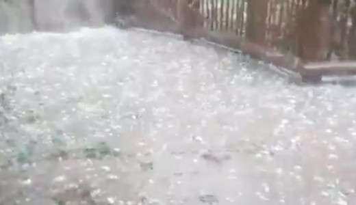 Olyan j�ges� �s �rad�s volt Borsodban, hogy a fal adta a m�sikat - hol lesz a k�vetkez�?