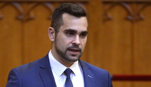 A Jobbik a rajtvonaln�l elbukott Fej�r megy�ben