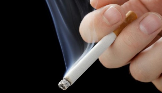 L�pett az uni�, brut�lisan elsz�llhat a cigaretta �ra Magyarorsz�gon – Megindult az elj�r�s 