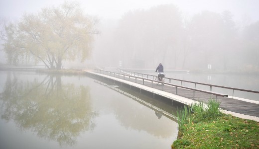 Veszlyjelzst adtak ki tbb megyre a sr kd miatt