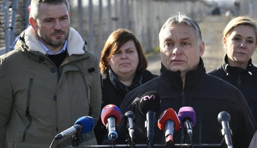 Orbn Viktor a rszkei hatrkertsnl: Eurpban tilos ezt mondani, de ez egy „megszervezett invzi”