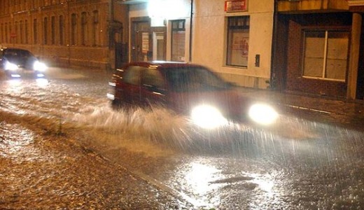 Pnteken is vrhat felhszakads az orszg nagyobb rszn