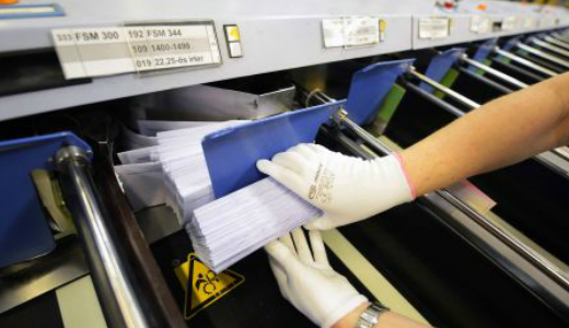 Htfn megkezdik a vlasztsi rtestk kzbestst