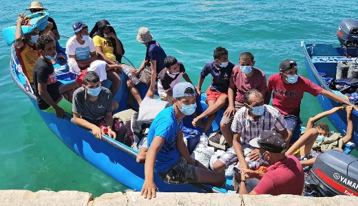 Sajt kormnya jelentette fel Sziclit, miutn az megtagadta tovbbi migrnsok befogadst